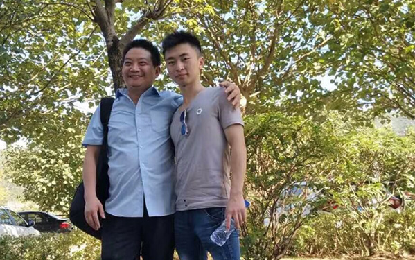 相親相愛的光臣照明伙伴們