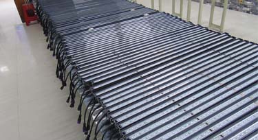 這樣的線條燈生產(chǎn)場(chǎng)景 對(duì)于光臣來(lái)說(shuō)只是一個(gè)數(shù)字而已